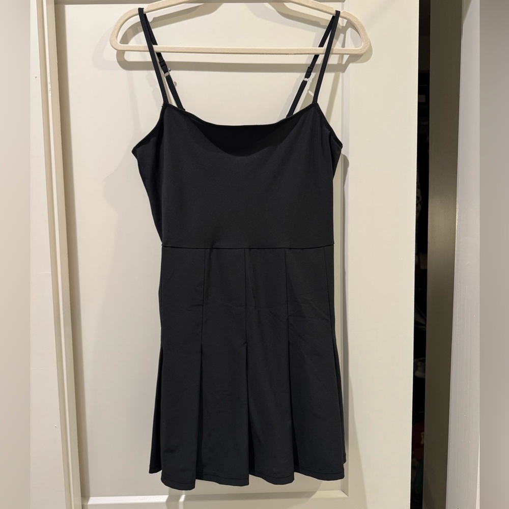 Abercrombie & Fitch Pleated Traveler Tennis Dress